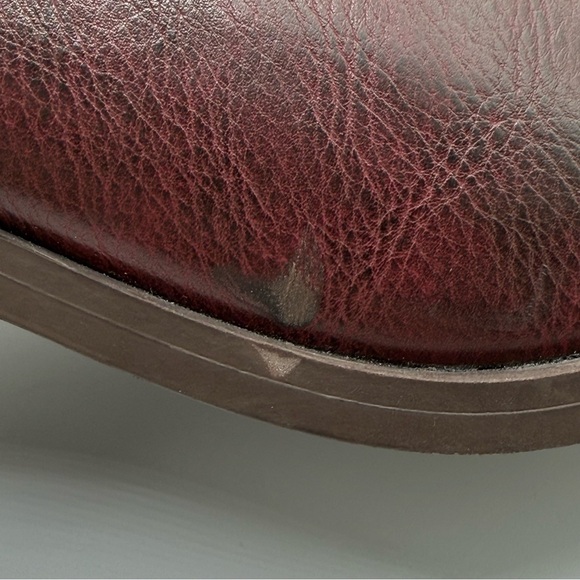 Frye & Co Women’s Vegan Leather Ankle Booties Buckle Block Heel Redwood 9.5 - Picture 16 of 16